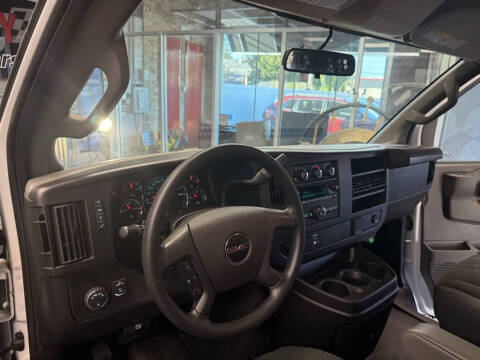 2023 GMC Savana 2500