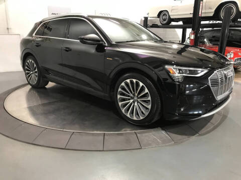 2019 Audi e-tron quattro Prestige