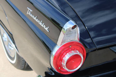 1956 Ford Thunderbird