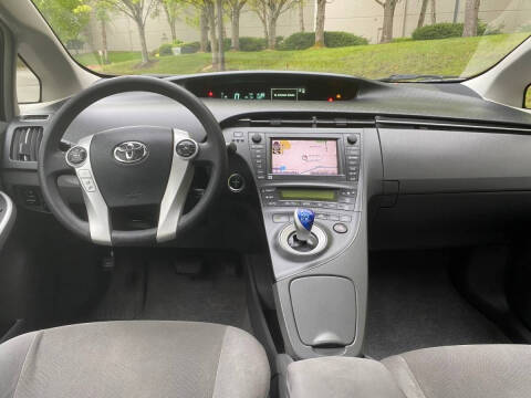 2011 Toyota Prius Three