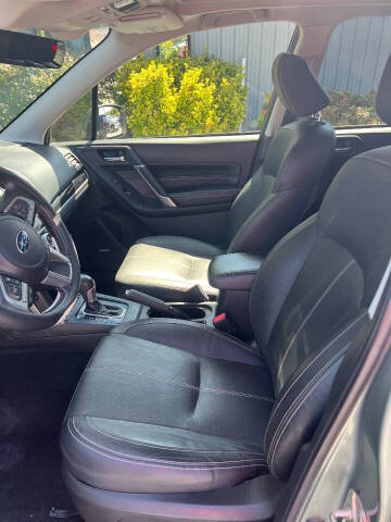 2017 Subaru Forester 2.5i Touring