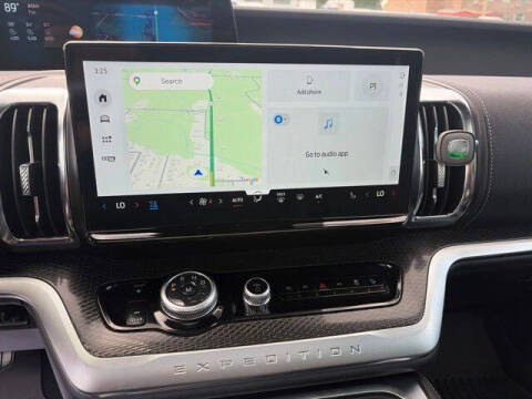 2025 Ford Expedition MAX Platinum