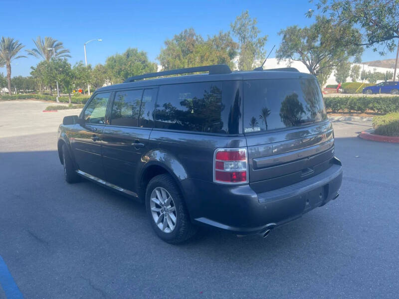 2017 Ford Flex SE