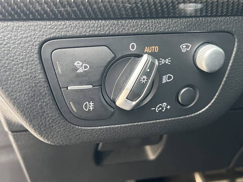 2018 Audi SQ5 3.0T quattro Prestige