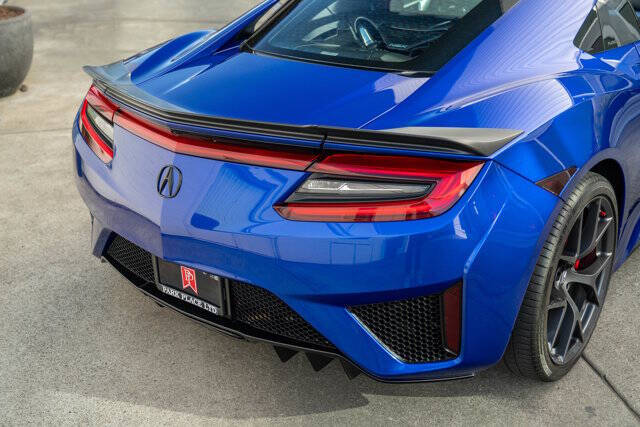 2017 Acura NSX 15