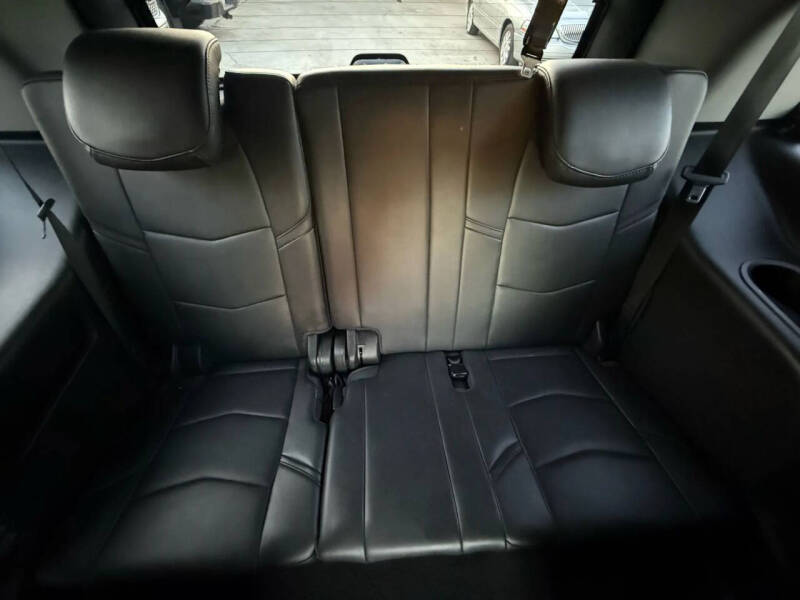 2018 Cadillac Escalade Luxury