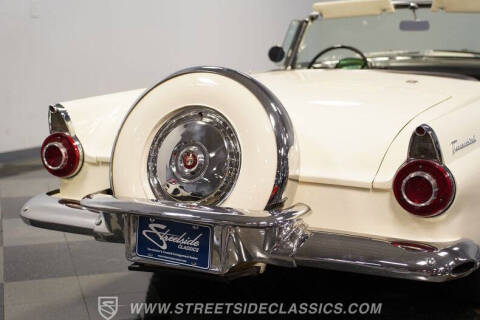 1956 Ford Thunderbird