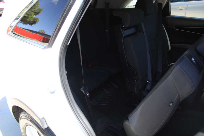 2017 Kia Sorento LX V6