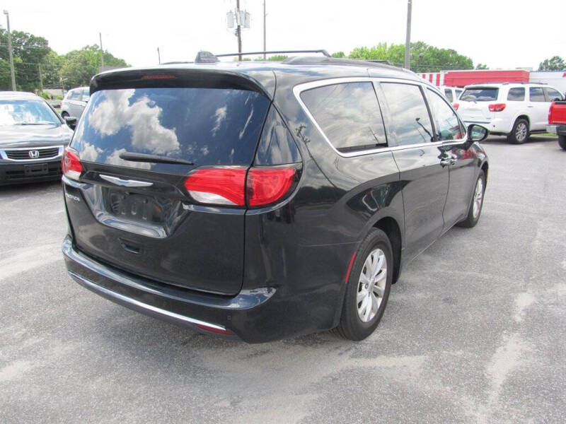 2018 Chrysler Pacifica Touring Plus
