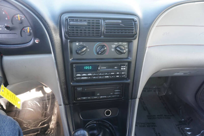 1998 Ford Mustang