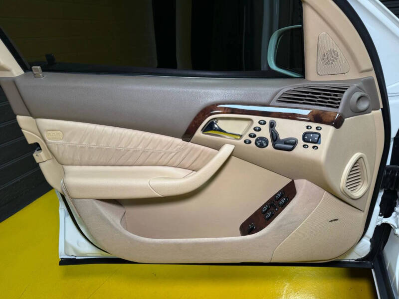 2000 Mercedes-Benz S-Class S 500