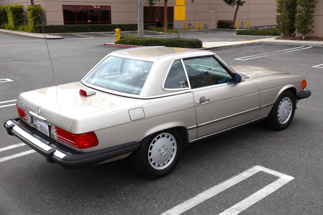 1987 Mercedes-Benz 560-Class for sale at DE AUTOS INC in San Juan Capistrano, CA