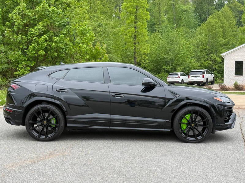 2020 Lamborghini Urus