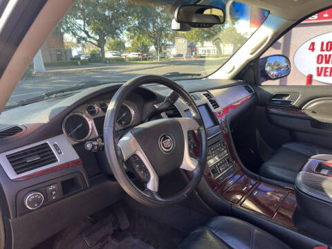 2012 Cadillac Escalade Premium