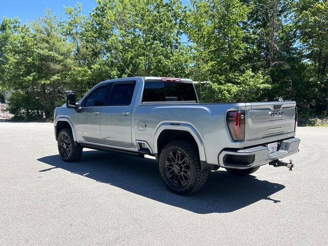 2024 GMC Sierra 2500HD AT4 - Photo 4