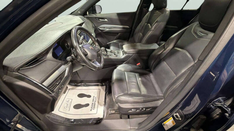 2019 Cadillac XT4 Premium Luxury