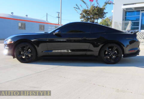 2022 Ford Mustang EcoBoost