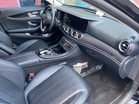 2018 Mercedes-Benz E-Class E 300