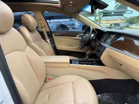 2016 Hyundai Genesis