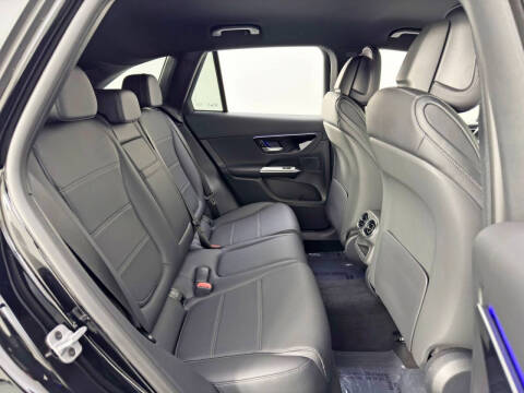 2025 Mercedes-Benz GLC GLC 300