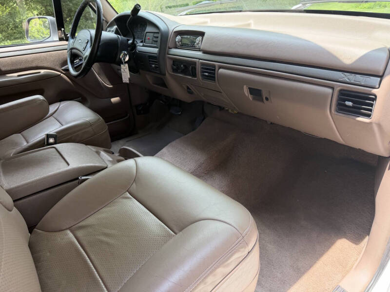 1993 Ford Bronco XLT