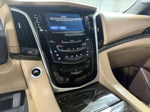 2018 Cadillac Escalade ESV Platinum