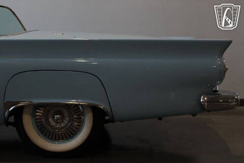 1957 Ford Thunderbird