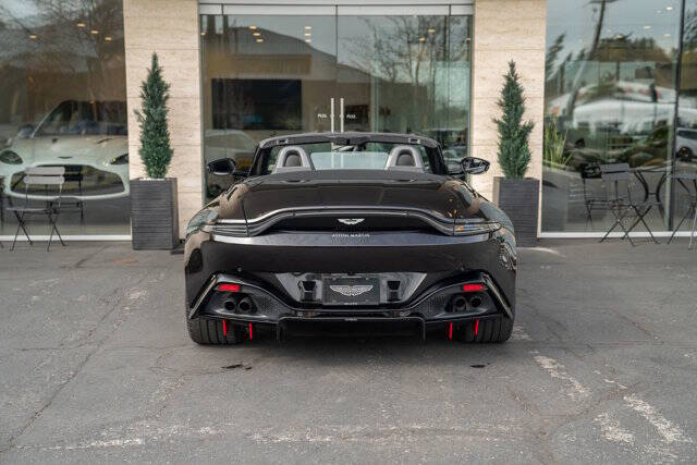 2021 Aston Martin Vantage 40
