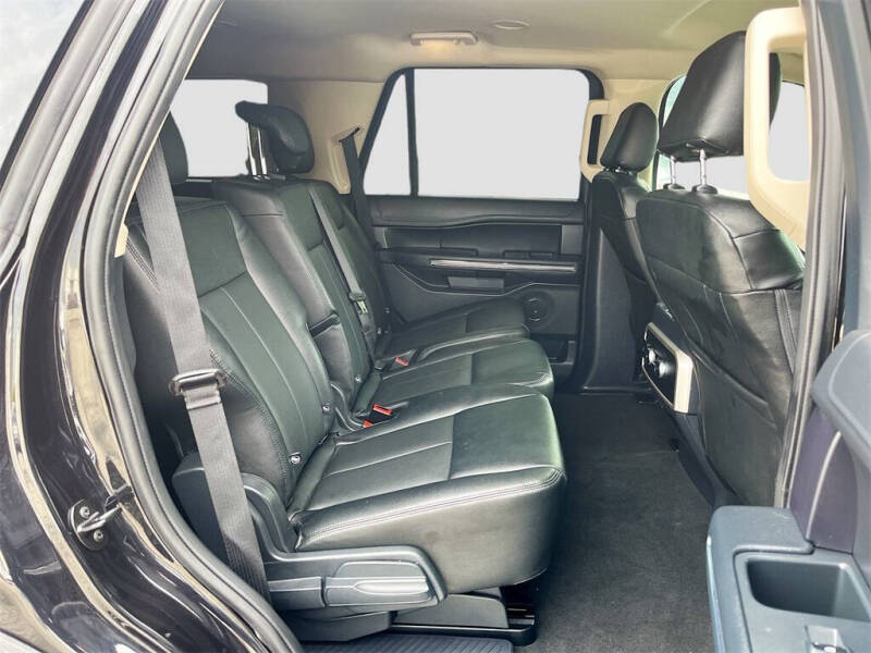 2023 Ford Expedition XLT