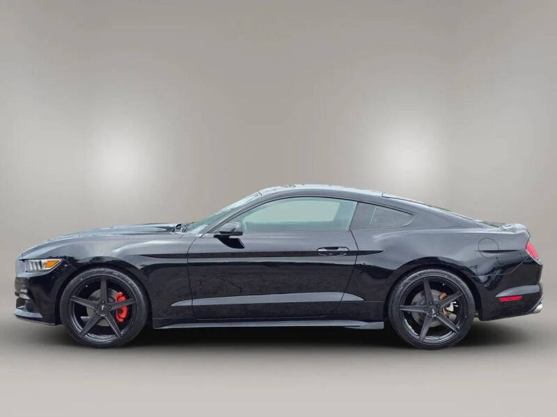 2017 Ford Mustang V6