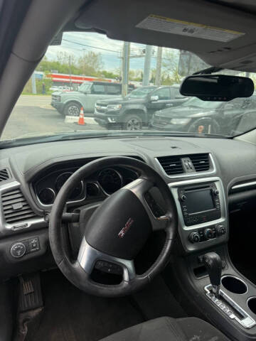 2014 GMC Acadia SLE-2