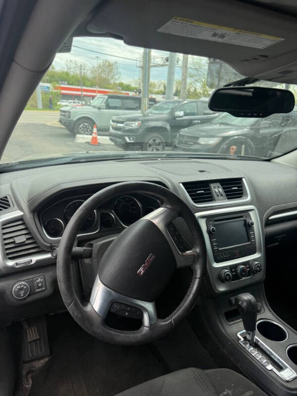 2014 GMC Acadia SLE-2