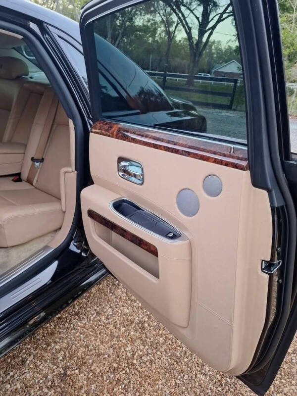 2010 Rolls-Royce Ghost
