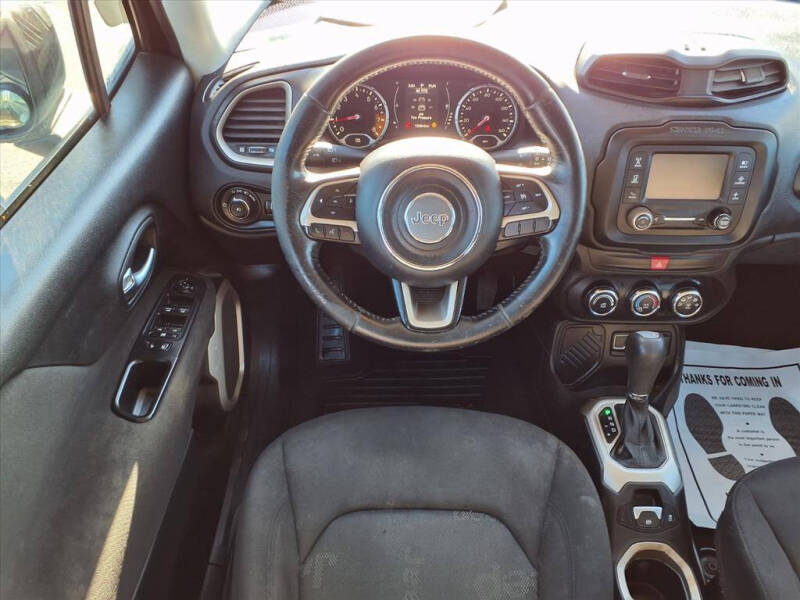 2017 Jeep Renegade Altitude