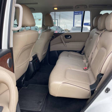 2017 Nissan Armada SL