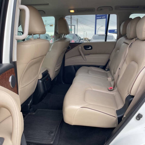 2017 Nissan Armada SL