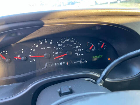 2008 Ford E-Series E-350 SD XLT