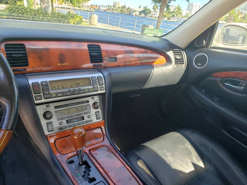 2002 Lexus SC 430