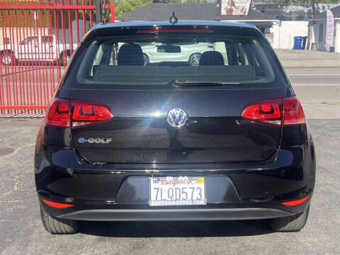 2016 Volkswagen e-Golf SE