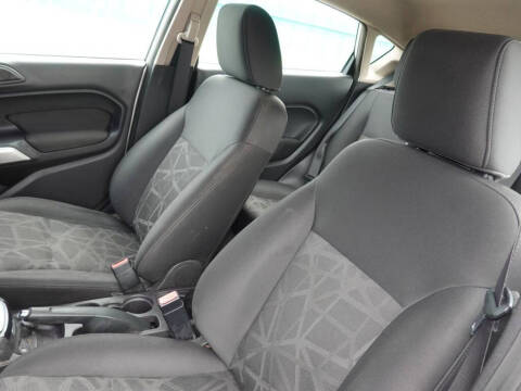 2011 Ford Fiesta SE