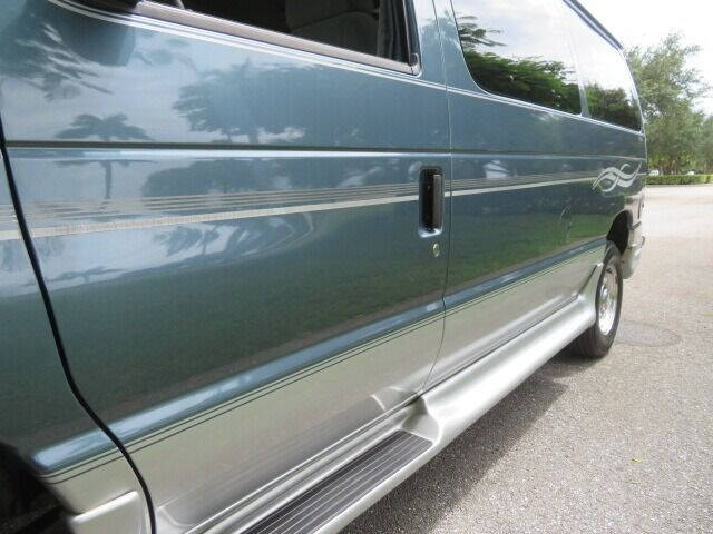 2012 Ford E-Series E-150