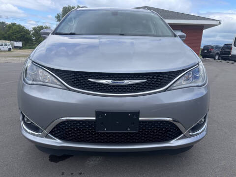 2018 Chrysler Pacifica Touring L