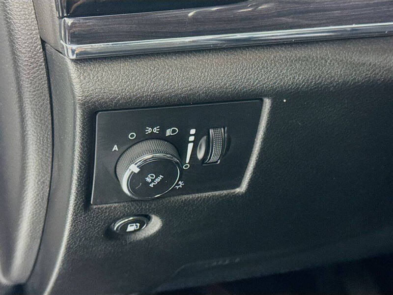 2020 Jeep Grand Cherokee Overland