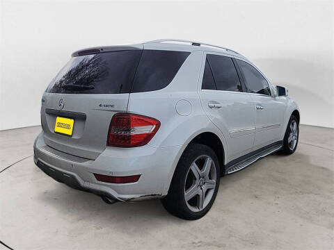 2011 Mercedes-Benz M-Class ML 550
