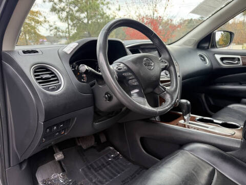 2018 Nissan Pathfinder Platinum