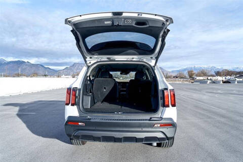 2023 Kia Sorento X-Line EX