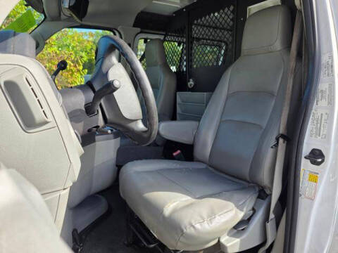 2011 Ford E-Series E-250