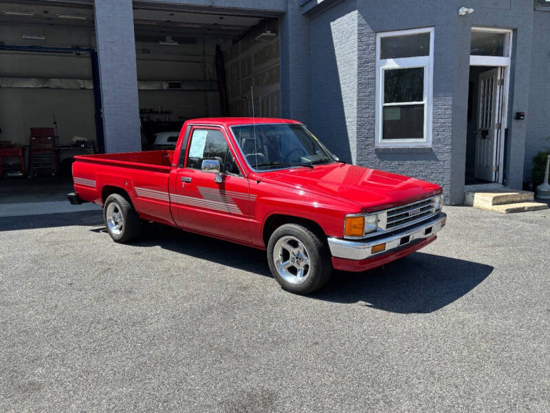 1987 Toyota Pickup Deluxe