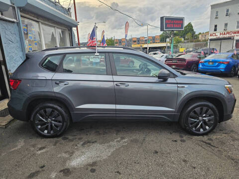 2022 Volkswagen Taos S