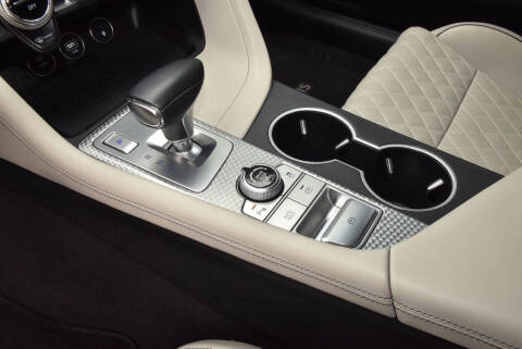 2023 Genesis G70